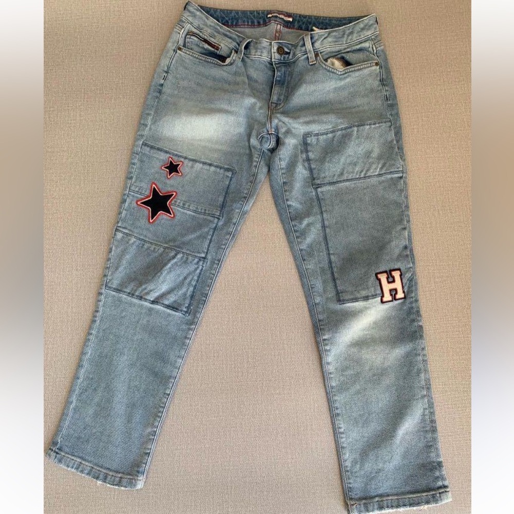VTG -Tommy Hilfiger Boyfriend Fit Patch Work Jean -Sz 6-30”